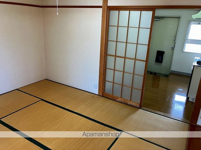 メゾンアルパ宮町の内装写真