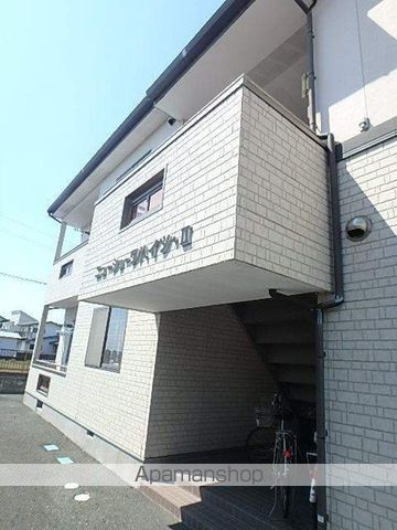 ニューショーワハイツIIの外観写真