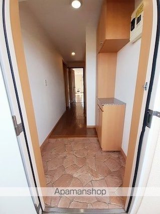 スプリングロードＡｋａｓａｋａ[1LDK/59.58m2]の玄関