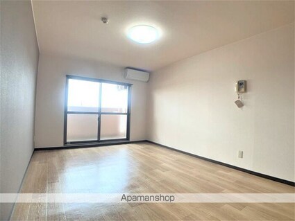 サンタウン竹鼻　Ｂ[1K/30.6m2]のリビング・居間2