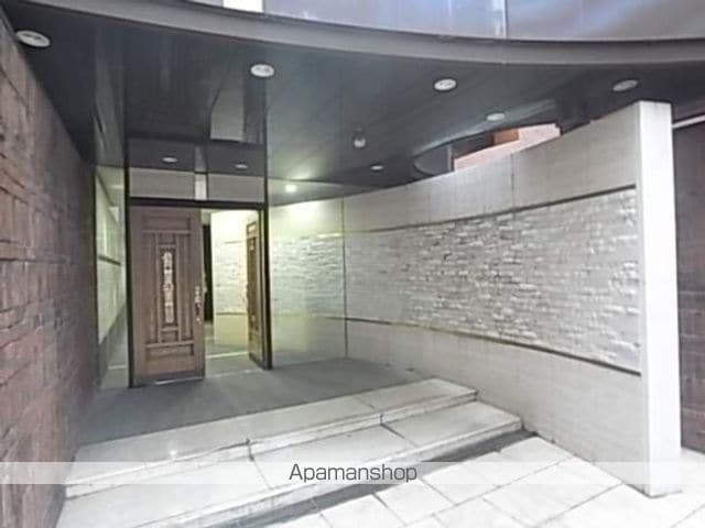 アビタシオン泉の外観写真