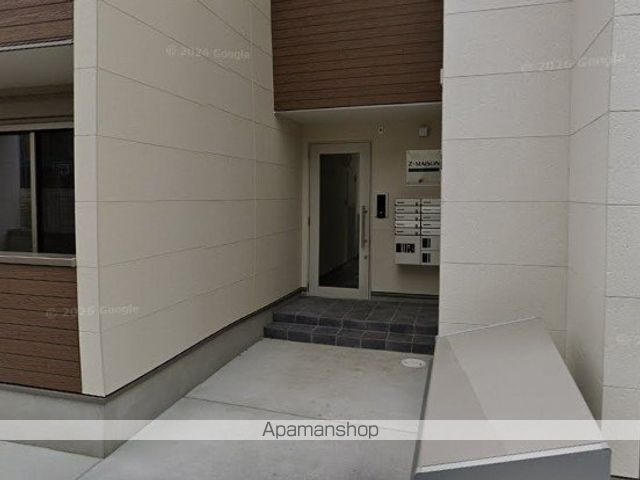 ジーメゾン海老名門沢橋エテルノの玄関写真