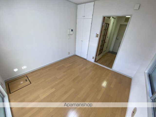 ホワイトパレス長束の内装写真