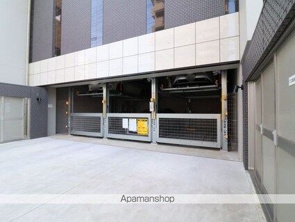 愛知県名古屋市中区平和２丁目[1K/25.44m2]の駐車場