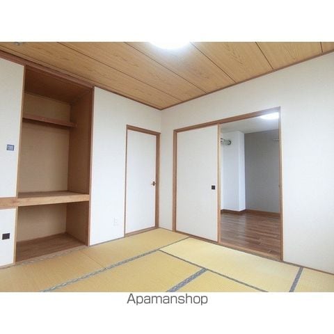 ラポール八軒の内装写真
