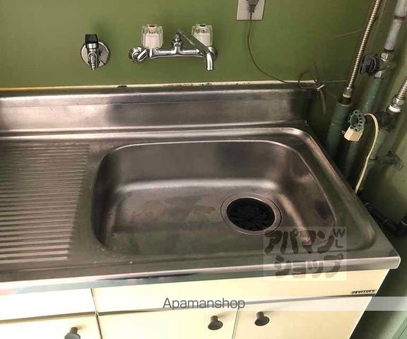 ロイヤルハイツナカムラの内装写真