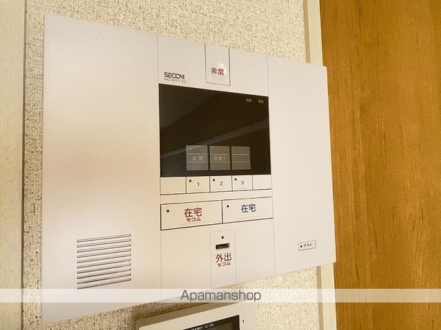 クレイノルナ ルミエール三郷の内装写真