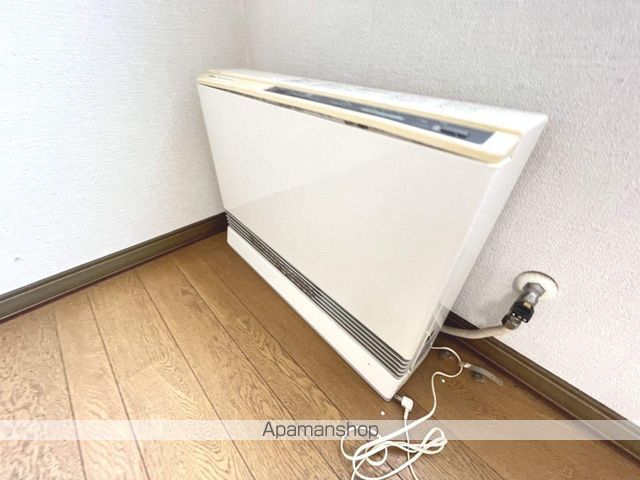 フロス旭町の内装写真