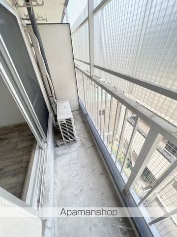 コレクション関目弐番館の内装写真