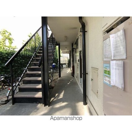 第一小山マンション[2DK/36.36m2]の外観2