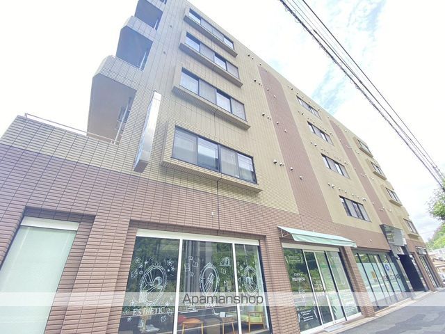 第13平勝ビルの外観写真