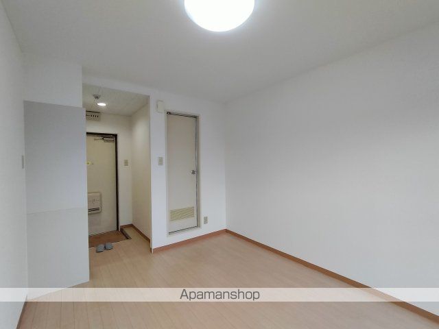 コーポ諏訪西大寺の内装写真