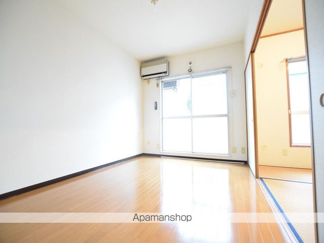 グリーンパークIの内装写真