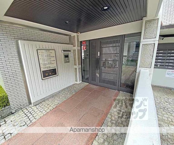 京阪電気鉄道京阪線 清水五条駅 徒歩19分 6階建 築42年の玄関写真