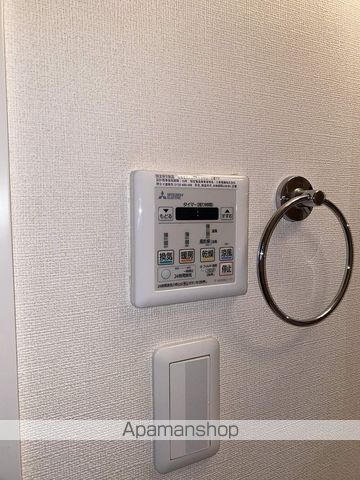 ジュネーゼグラン上本町の内装写真
