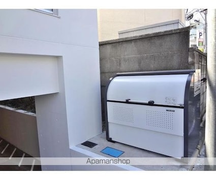 レジス飛鳥山公園[1LDK/45.76m2]の共用部1