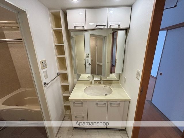 アザレアガーデン中村の内装写真