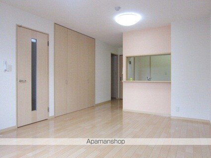 長野県長野市箱清水２丁目[2LDK/83.5m2]のリビング・居間