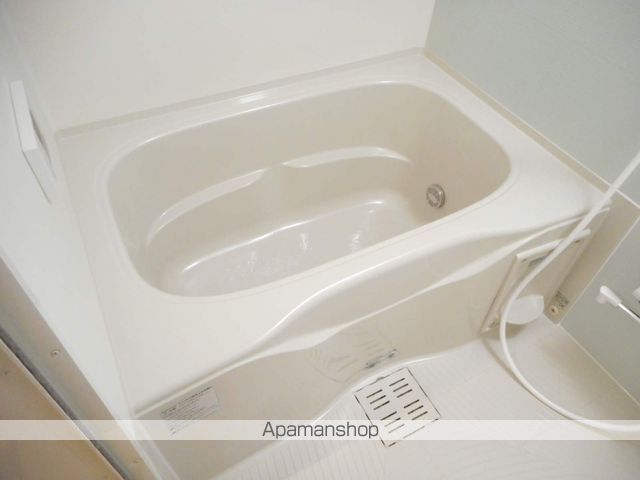コンフォール四方池の内装写真