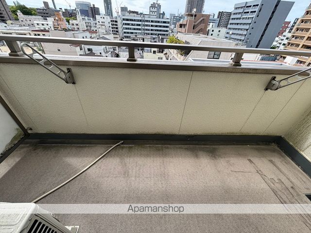 ファルマプラスの内装写真