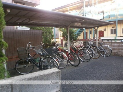 ロイヤルパレス[4LDK/101.63m2]の共用部3