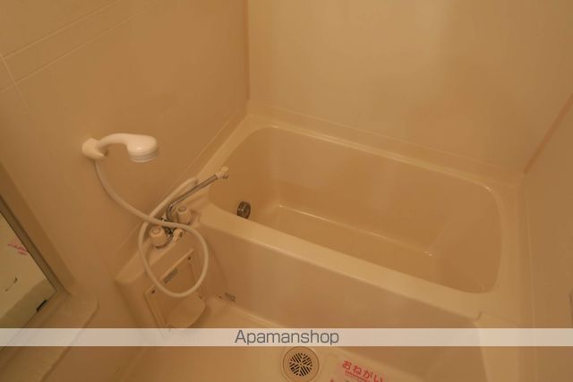 ブランドール板原の内装写真