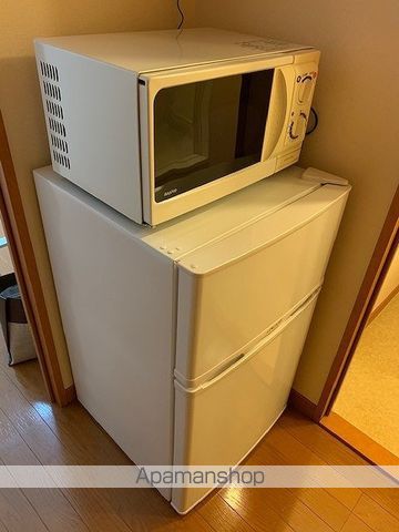 レオパレススプルース鳴尾の内装写真