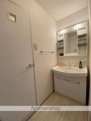 香川県高松市鶴市町[2DK/51.35m2]の洗面所