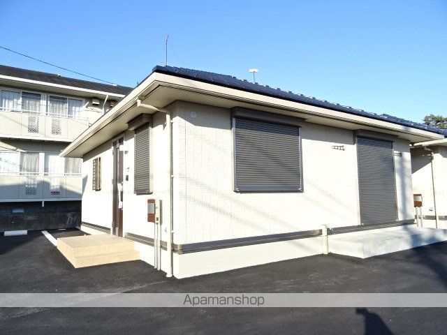 入野町平屋借家Aの外観写真