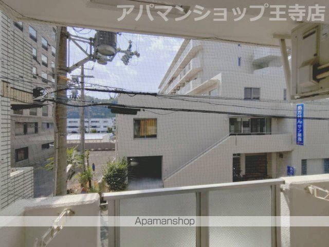 亀井弐号館の内装写真