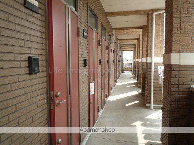 エヌキュート今堅田Iの玄関写真