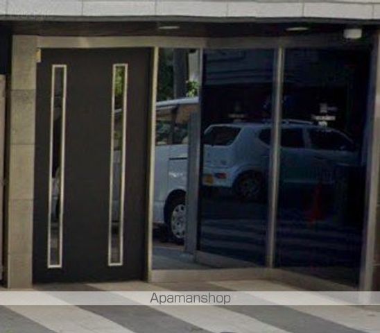 アンベリール西川口の玄関写真