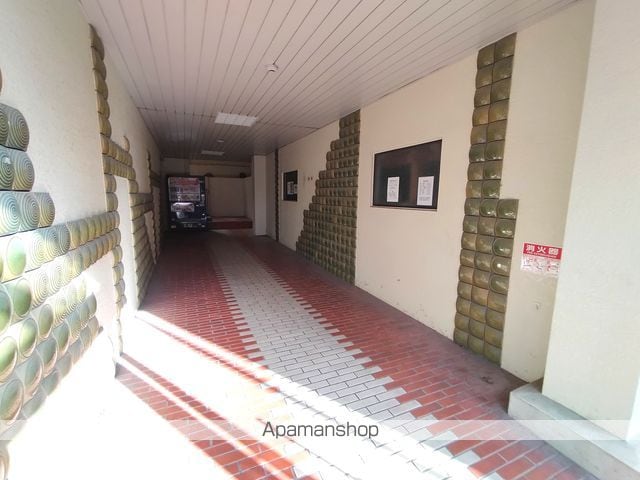 ハイクレスト光善寺の玄関写真