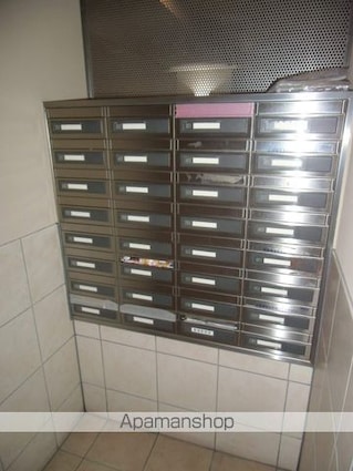 レクセルマンション上野松が谷[2LDK/62.41m2]のエントランス