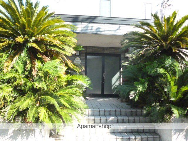 アンプルールフェール ヒルサイドステージの外観写真
