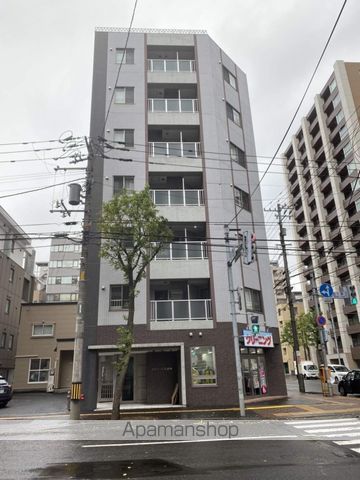 カルフール大通東の外観写真