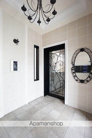 シーボス泉町の玄関写真