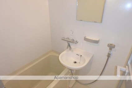 ドゥーエ新川[1K/22.72m2]のバス