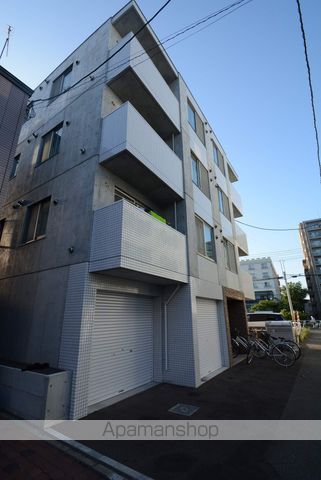 グランディール学園前の外観写真