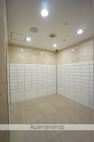 プレミスト東静岡の玄関写真