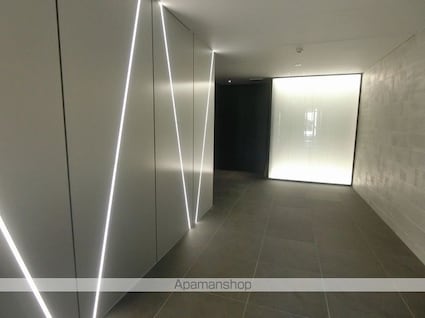 シーズンフラッツ両国ＥＡＳＴ[2LDK/60.99m2]のロビー