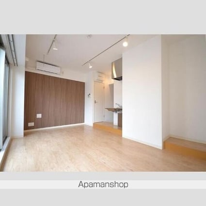 デコズキャッスル赤坂[1R/12.2m2]の内装3