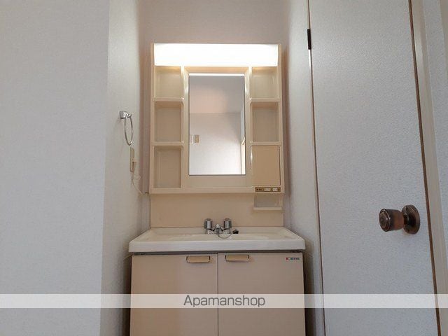 apartment 茨城県行方市捻木
地図を見る