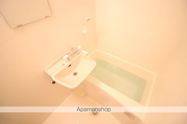 レオパレスTAKAKIの内装写真