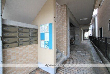 グラン堀川[2DK/43.68m2]のエントランス
