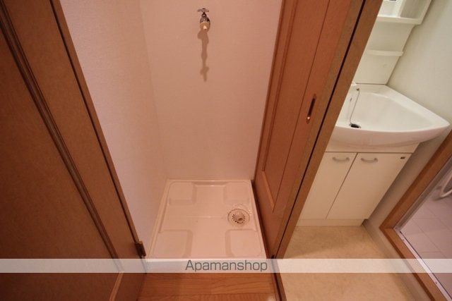 グラビスコート紙屋町の内装写真