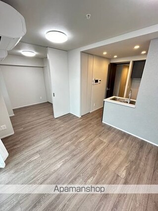 クレストコート上野[2LDK/50.66m2]のリビング・居間