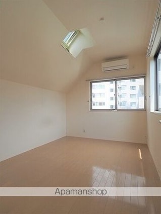 新宿区左門町戸建[3SDK/103.7m2]のその他内装8
