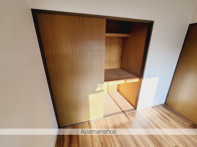 ハーシオンフルタIIの内装写真
