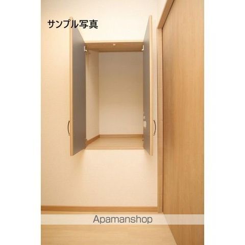 アムールの内装写真